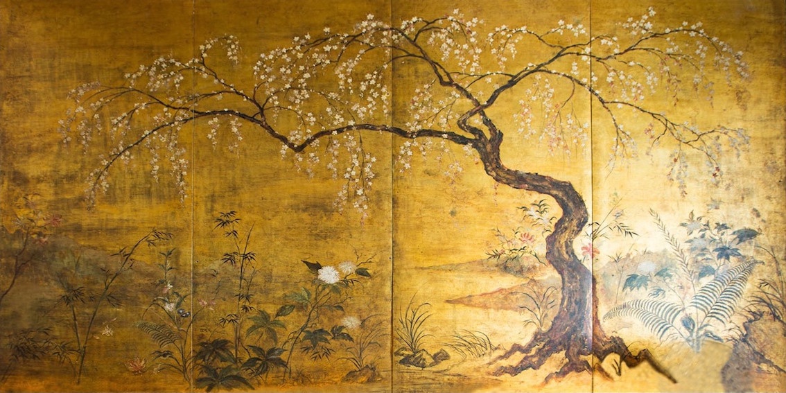 Фотообои и фрески на стену - поталь, золото, дерево, сакура