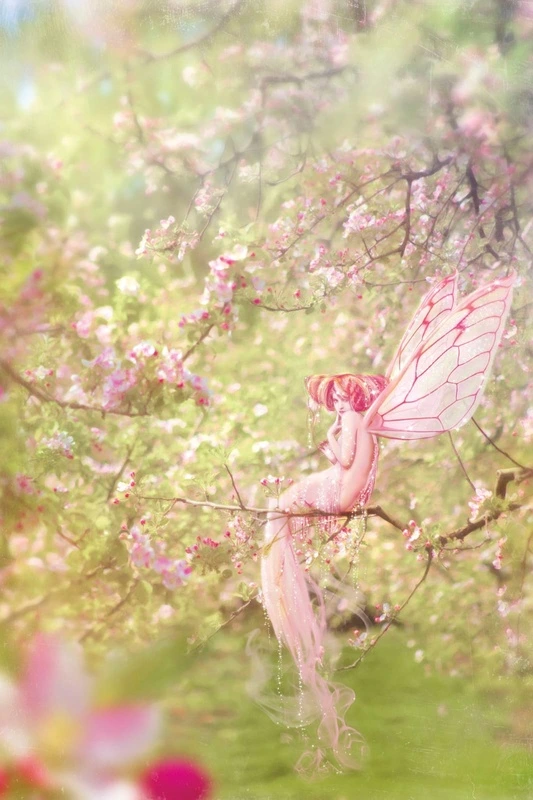 Фотообои на стену - эльф, нимфа, в детскую комнату, розовые, на дереве, светло зеленые, на ветке, дерево