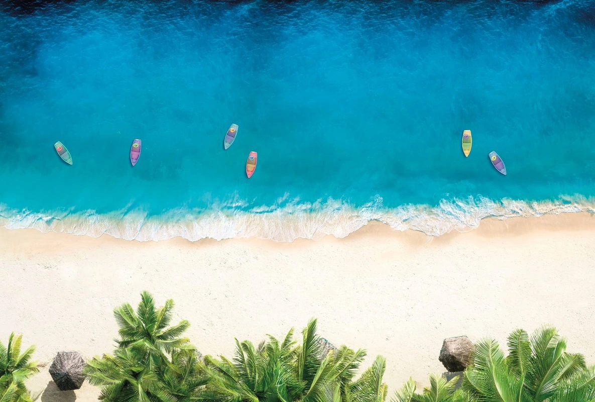 Фотообои на стену - пейзаж, релакс, берег моря, яркие, пальмы, в бассейн