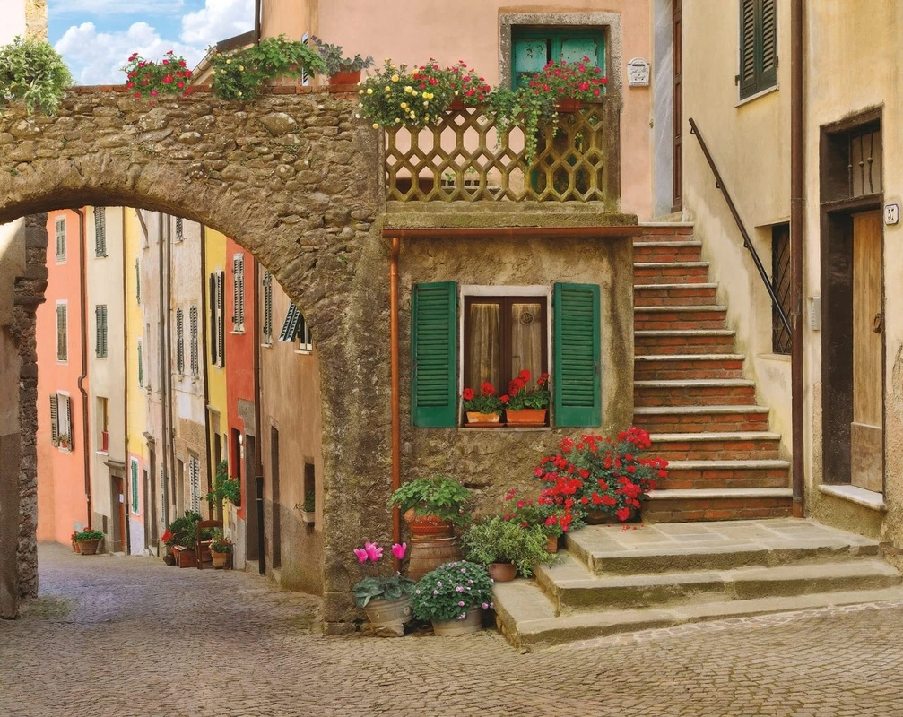 Фотообои и фрески на стену - улочки, европейские, коричневые, с лесенкой