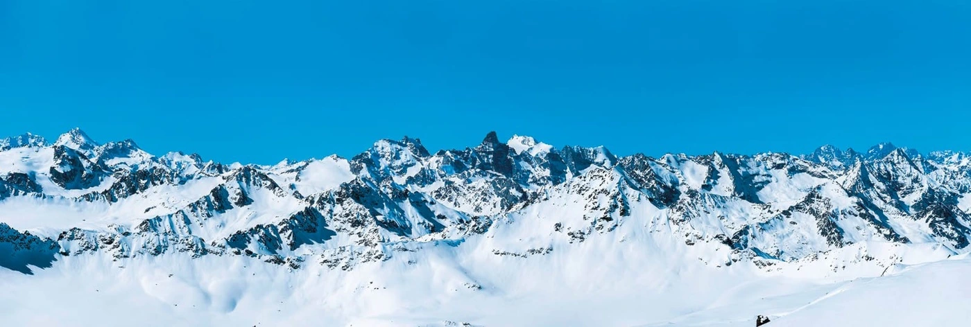 Фотообои на стену - пейзаж, горы, бело-синие