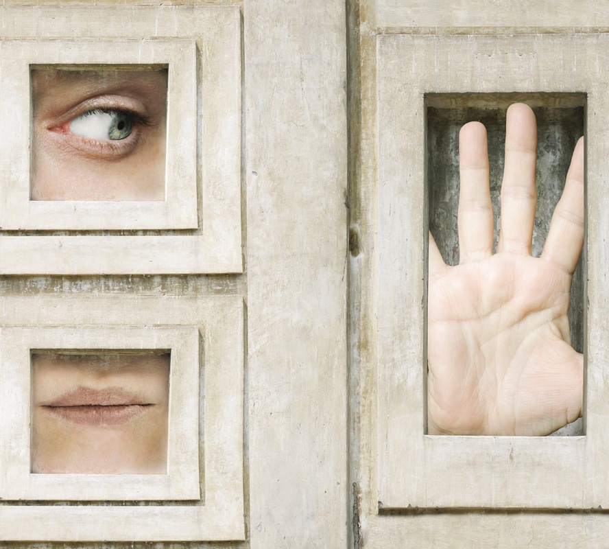 Фотообои и фрески на стену - абстракция, рука, глаз