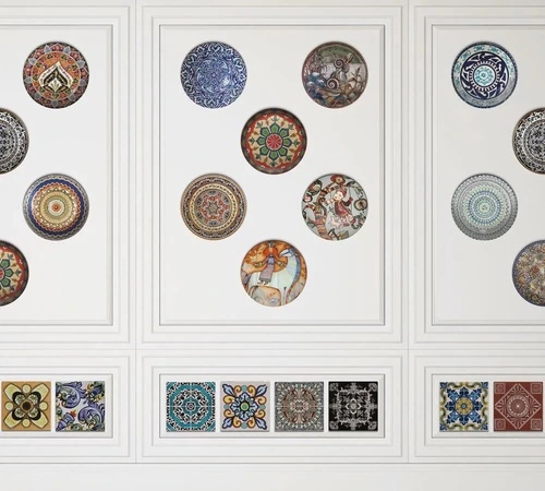 лофт, тарелки на стене, на белом фоне