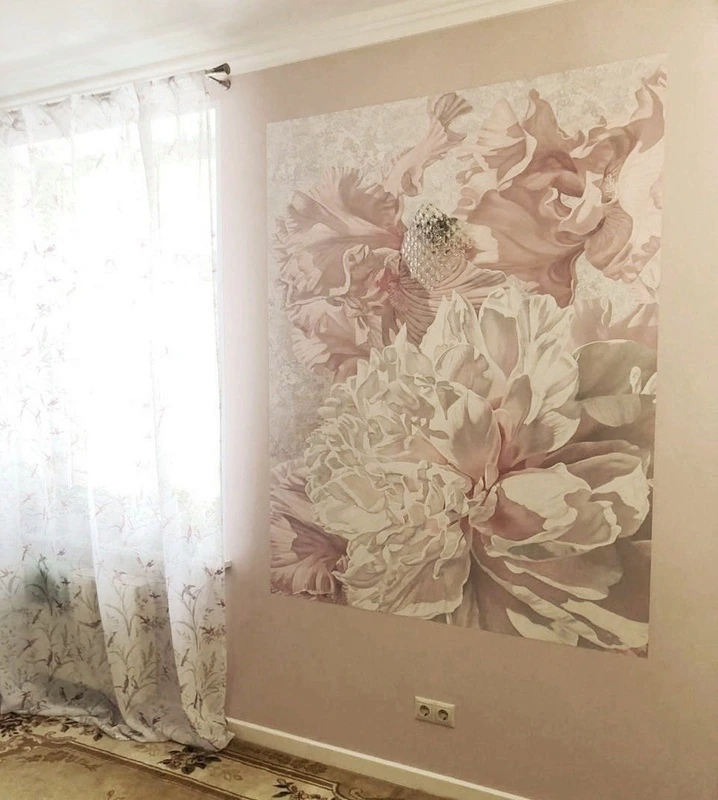 Фотообои в интерьере - наши работы, пионы светлые, сиреневые, белые цветы, крупные