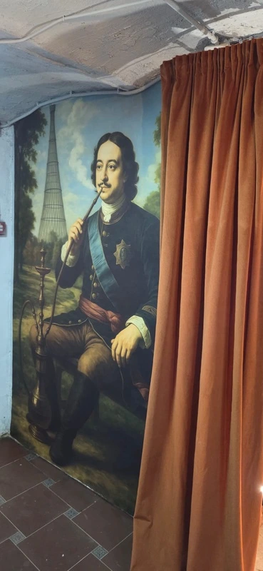 Фотообои в интерьере - наши работы, петр первый