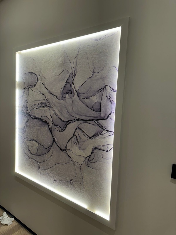 Фотообои в интерьере - наши работы, флюид графический, сиреневая